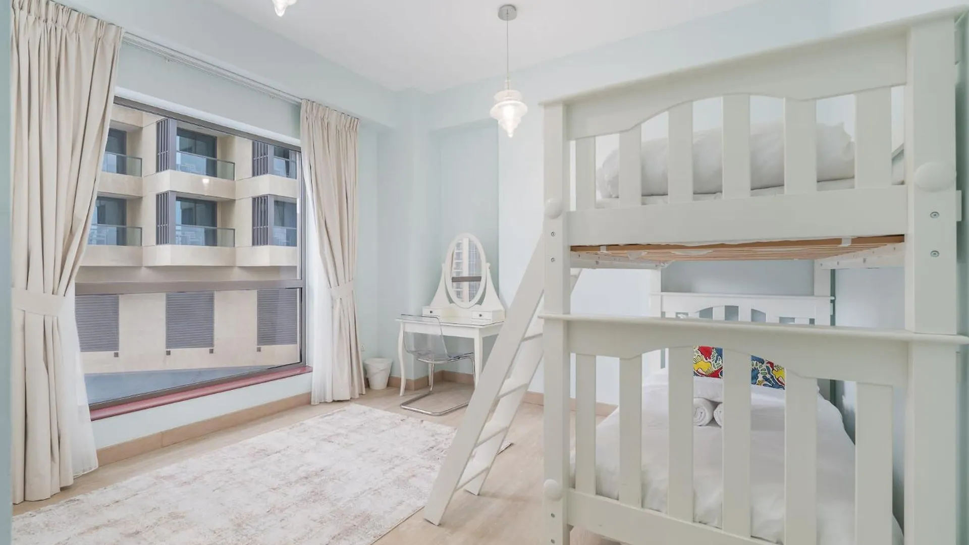 Stylish 4-Bedroom Apartment With Balcony Views In Jbr Dubai 0*,  United Arab Emirates